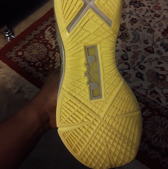 Nike sneakers - Picture 5 of 5